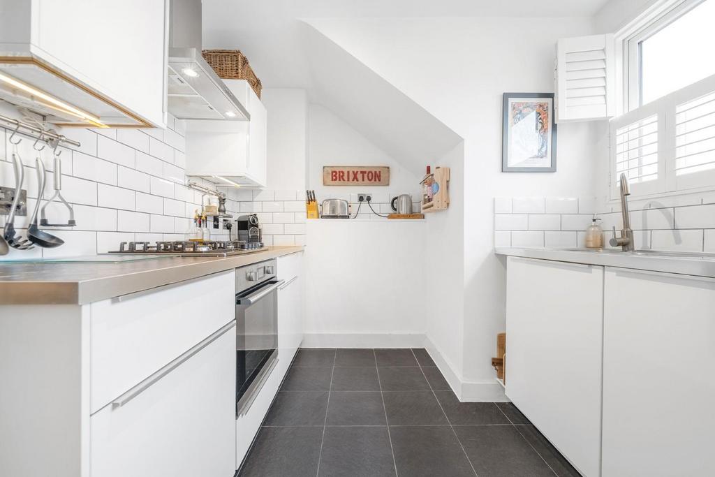 Kitchen (2).jpg