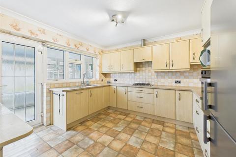 3 bedroom detached bungalow for sale, Maple Road, Bridlington