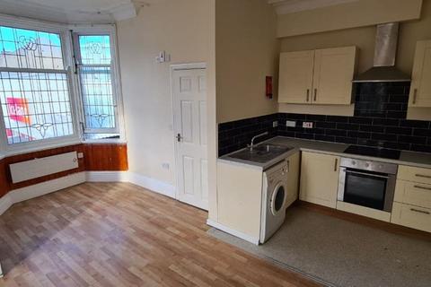 1 bedroom flat to rent, Leeds LS11
