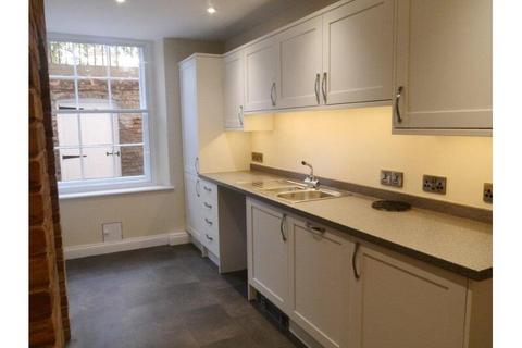 1 bedroom flat to rent, King William House, Bridgwater TA6