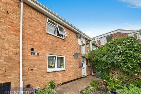 Carlyon Close, Exeter, EX1 3AZ