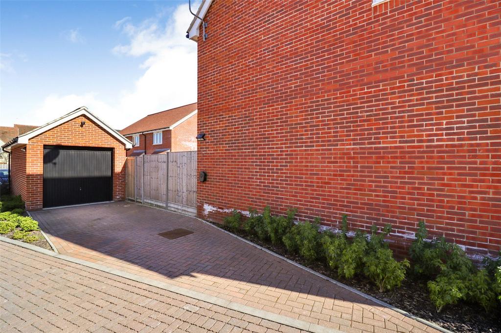 Garage &amp; Driveway