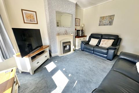 102 Knowle Avenue, Blackpool, FY2 9UU