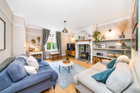 10 Strike Lane, Skelmanthorpe, Huddersfield, HD8 9AY