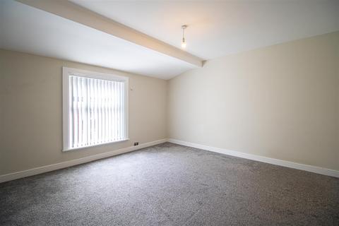 2 bedroom apartment to rent, 2-Bed Apartment to Let on Lowthian Street, Preston
