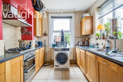 3 bedroom terraced house to rent, Exeter Street, Brighton, East Sussex, BN1