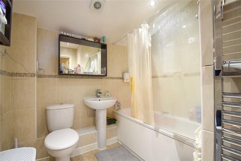 64 Carmichael Close, Ruislip, HA4 6LQ
