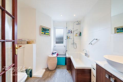 61 Sidney Street, London, E1 2HH