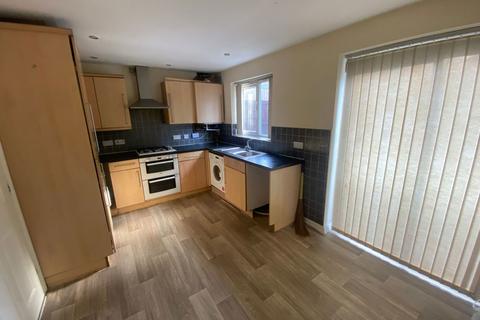 3 bedroom semi-detached house for sale, 6 Penwell Fold, Oldham, OL1 2UB