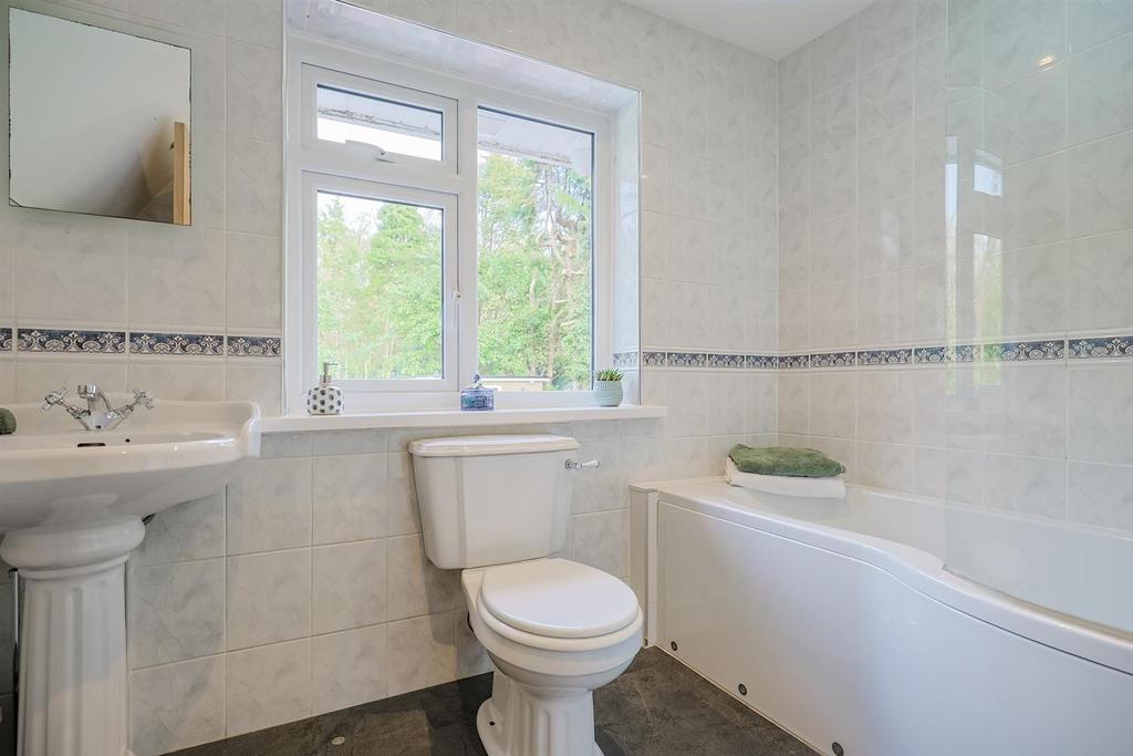 6 Willow Brook Gardens - Web (20 of 36).jpg