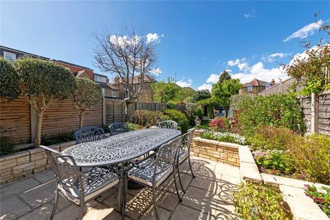 3 Gamlen Road, London, SW15 1AB