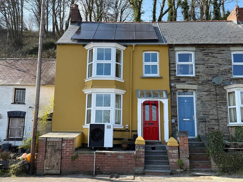 Troedyrhiw, Cardigan, SA43 3 bed end of terrace house for sale - £165,000