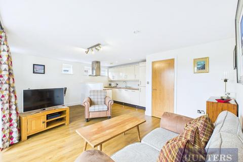 2 bedroom flat for sale, Scalby Mills Road, Scarborough