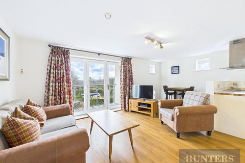 2 bedroom flat for sale, Scalby Mills Road, Scarborough