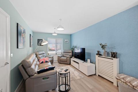 15 Lancaster Way, Cofton Hackett, Birmingham, B45 8FZ