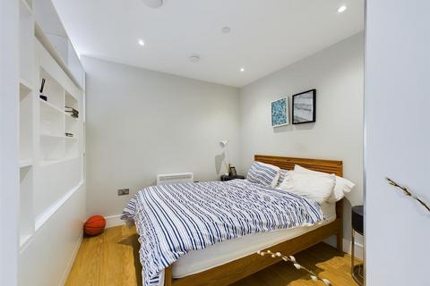 Studio for sale, Springfield Road, Chelmsford