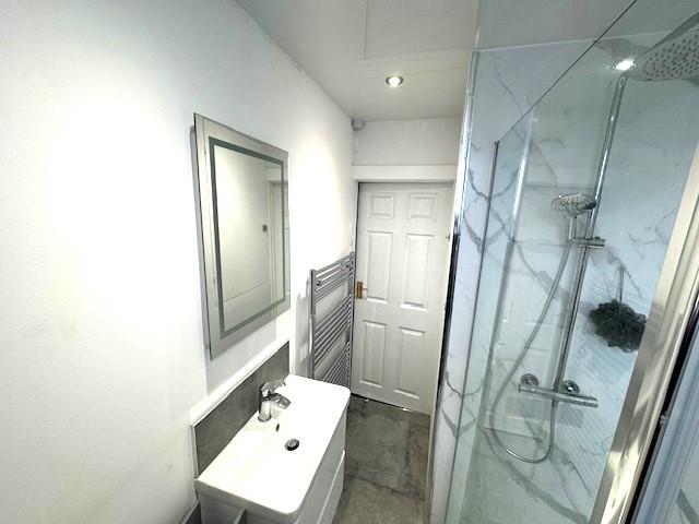 House Shower Room