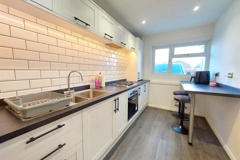 11 Buttermere Road, Stourport-on-severn, DY13 8NY