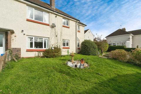 2 bedroom flat for sale, Gorlan, Conwy LL32