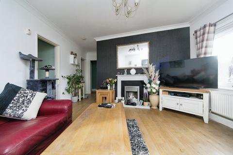 2 bedroom flat for sale, Gorlan, Conwy LL32
