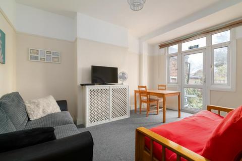 3 bedroom terraced house for sale, Wadham Avenue, London