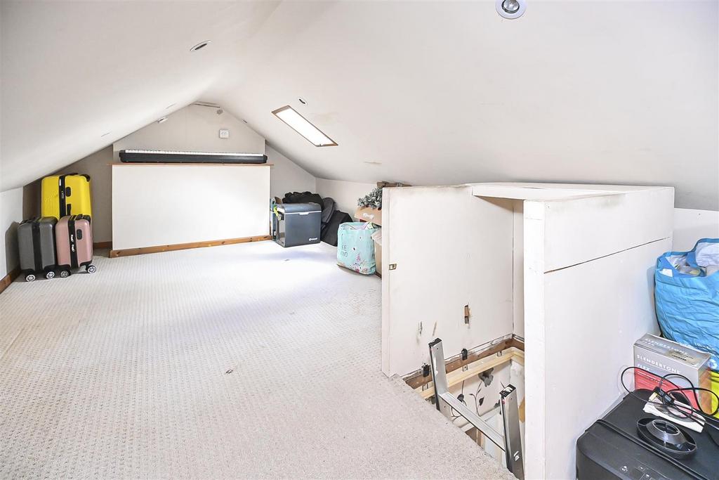 26 Lowood Street Loft.jpg