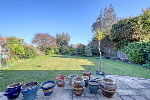 38 Dungannon Drive, Southend-on-sea, SS1 3NQ