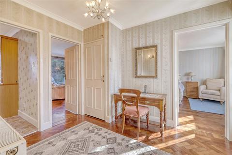 38 Dungannon Drive, Southend-on-sea, SS1 3NQ