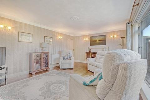38 Dungannon Drive, Southend-on-sea, SS1 3NQ