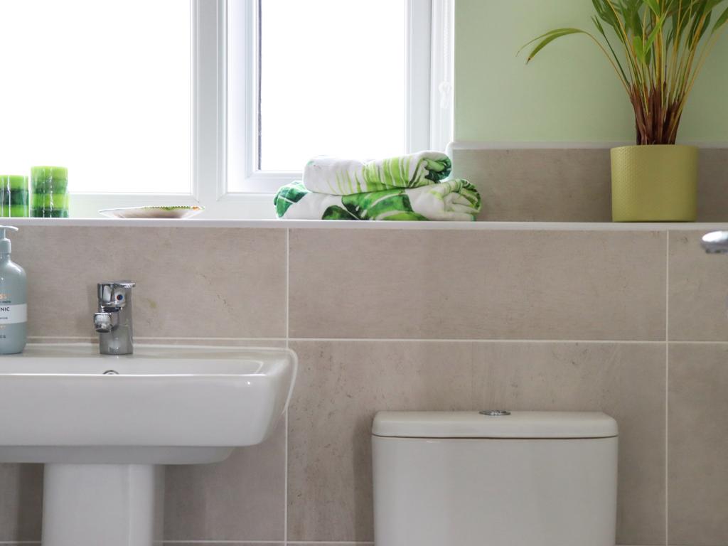 Bathroom-CU