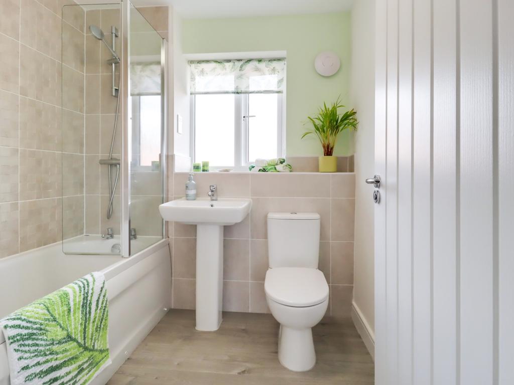 Bathroom-18