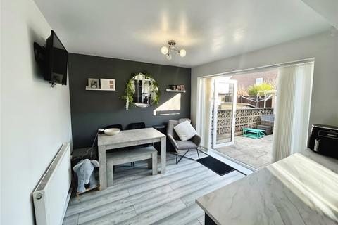 15 Denehurst Close, Stoke-on-trent, ST3 6AS