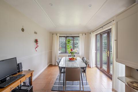 6 Cottis Close, Langdon Hills, Basildon, SS16 6SQ