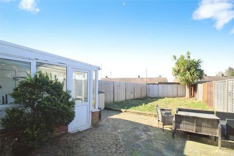 15 Blackdown Crescent, Havant, PO9 5AZ