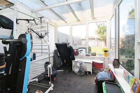 15 Blackdown Crescent, Havant, PO9 5AZ