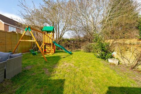 undefined, Wonderful three bedroom family home, situated within a popular, quiet cul-de-sac