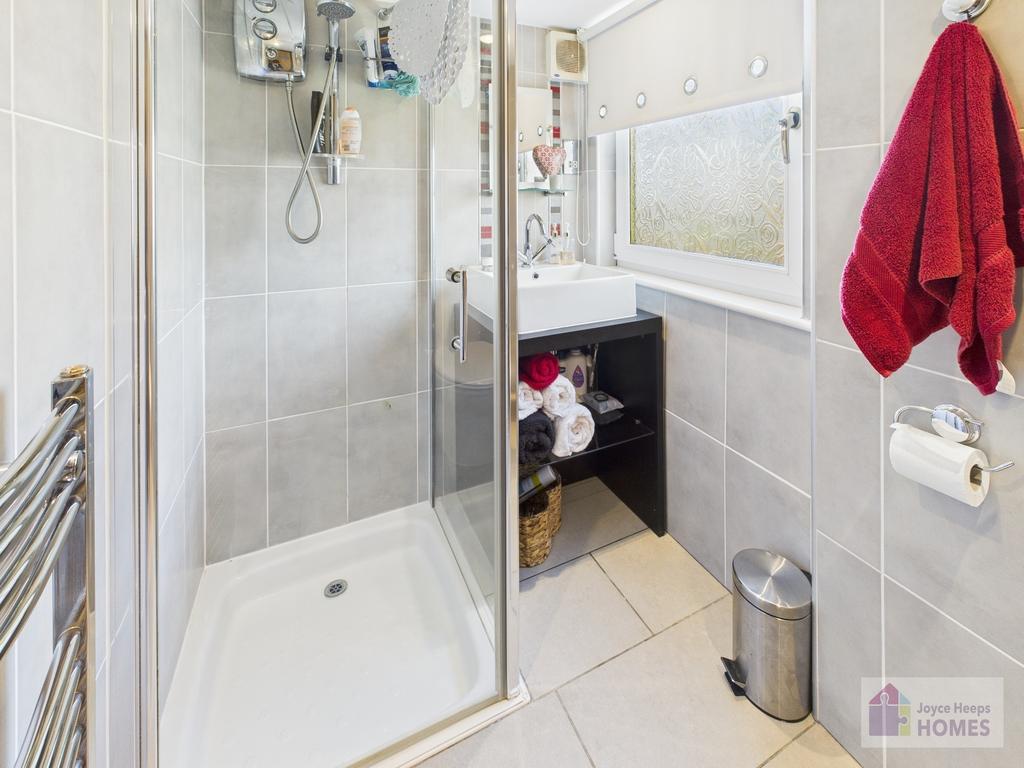 Ensuite