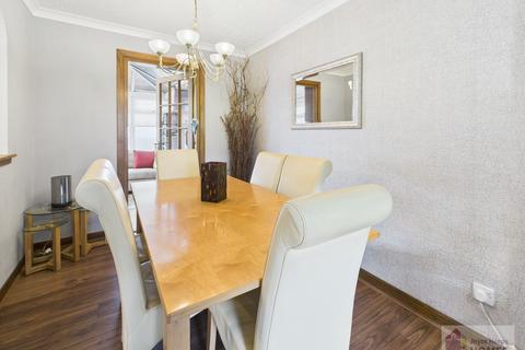 4 bedroom semi-detached villa for sale, Cloverhill View, East Kilbride G74