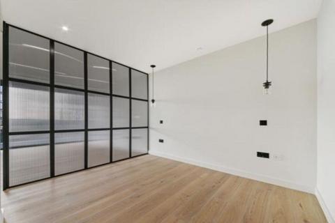 Apartment to rent, Emery Way, London E1W