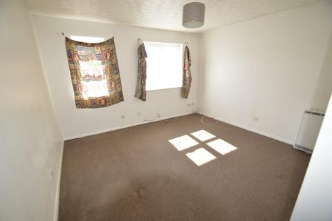 16 Wallers Close, Dagenham, RM9 6YF