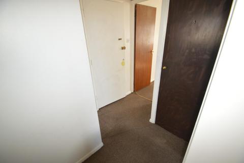 16 Wallers Close, Dagenham, RM9 6YF