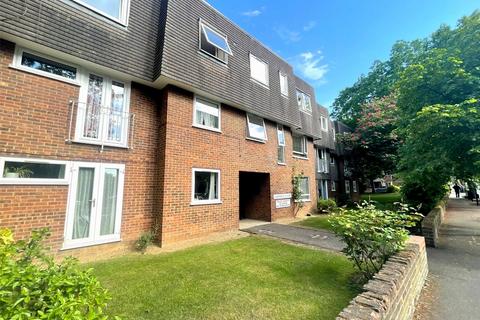 undefined, Alma Road, Windsor, SL4