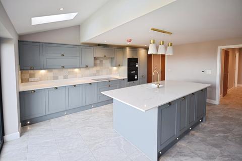 5 bedroom detached house for sale, Lumley Fields , Skegness PE25