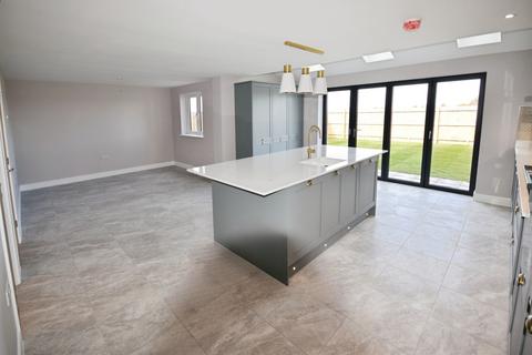 5 bedroom detached house for sale, Lumley Fields , Skegness PE25