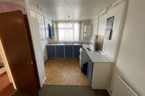 2 bedroom terraced house for sale, Downland Avenue, Peacehaven, East Sussex