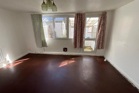 2 bedroom terraced house for sale, Downland Avenue, Peacehaven, East Sussex