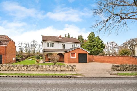4 bedroom detached house for sale, Station Road, Doncaster DN5