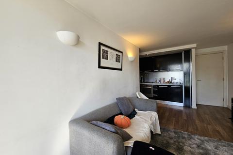 2 bedroom apartment to rent, West Point, Wellington Street, Leeds LS1