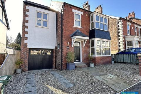 4 bedroom detached house for sale, Darlington Road, Hartburn, TS18 5BD