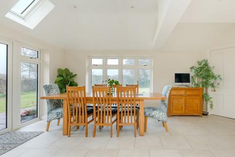 5 bedroom detached house for sale, Hollands Way, Horsham, RH12
